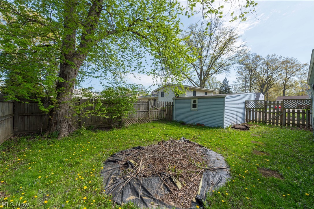 258 Vineyard Road Avon Lake, OH 44012 - Photo 40 of 50