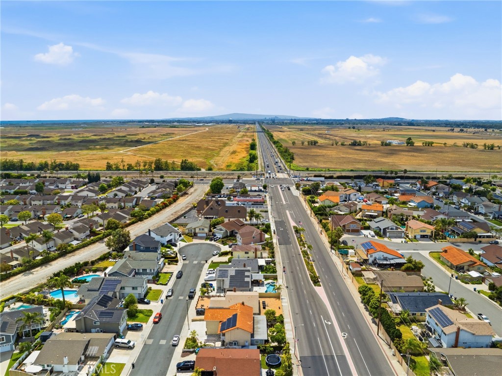 5131 Rotherham Circle Westminster, CA 92683 - Photo 49 of 50 a view of city