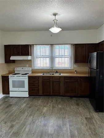 $84,000 | 1002 Tremont Street, Poplar Bluff, MO 63901