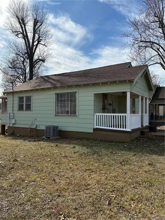 $84,000 | 1002 Tremont Street, Poplar Bluff, MO 63901