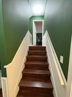 $2,800 | 10300 West 48th Street, Shawnee, KS 66203