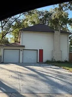 $2,800 | 10300 West 48th Street, Shawnee, KS 66203