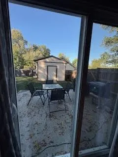 $2,800 | 10300 West 48th Street, Shawnee, KS 66203