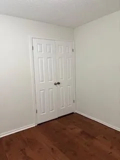 $2,800 | 10300 West 48th Street, Shawnee, KS 66203