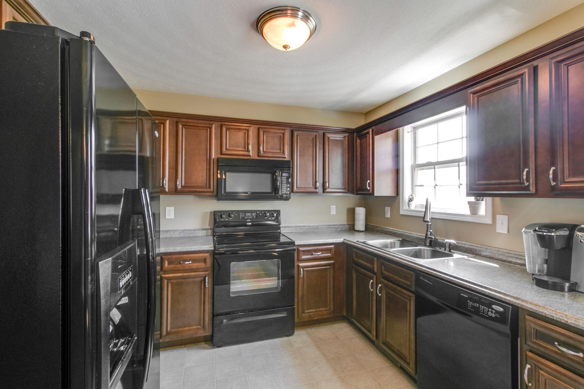 346 Wynns Ferry Road Dover, TN 37058 - Photo 9 of 27 Gallery Image 9