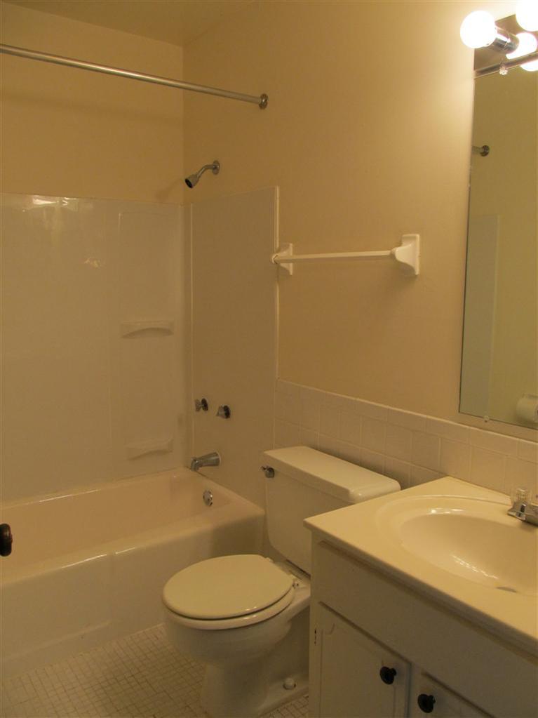 6716 Cascade Road Southeast, Unit 17 Grand Rapids, MI 49546 - Photo 10 of 12 Additional Photo