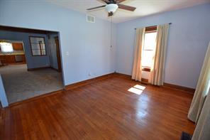 331 South Pendleton Avenue Pendleton, IN 46064 - Photo 7 of 44 Gallery Image 7