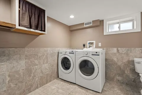 $989,000 | 168 Furnace Brook Parkway, Quincy, MA 02169