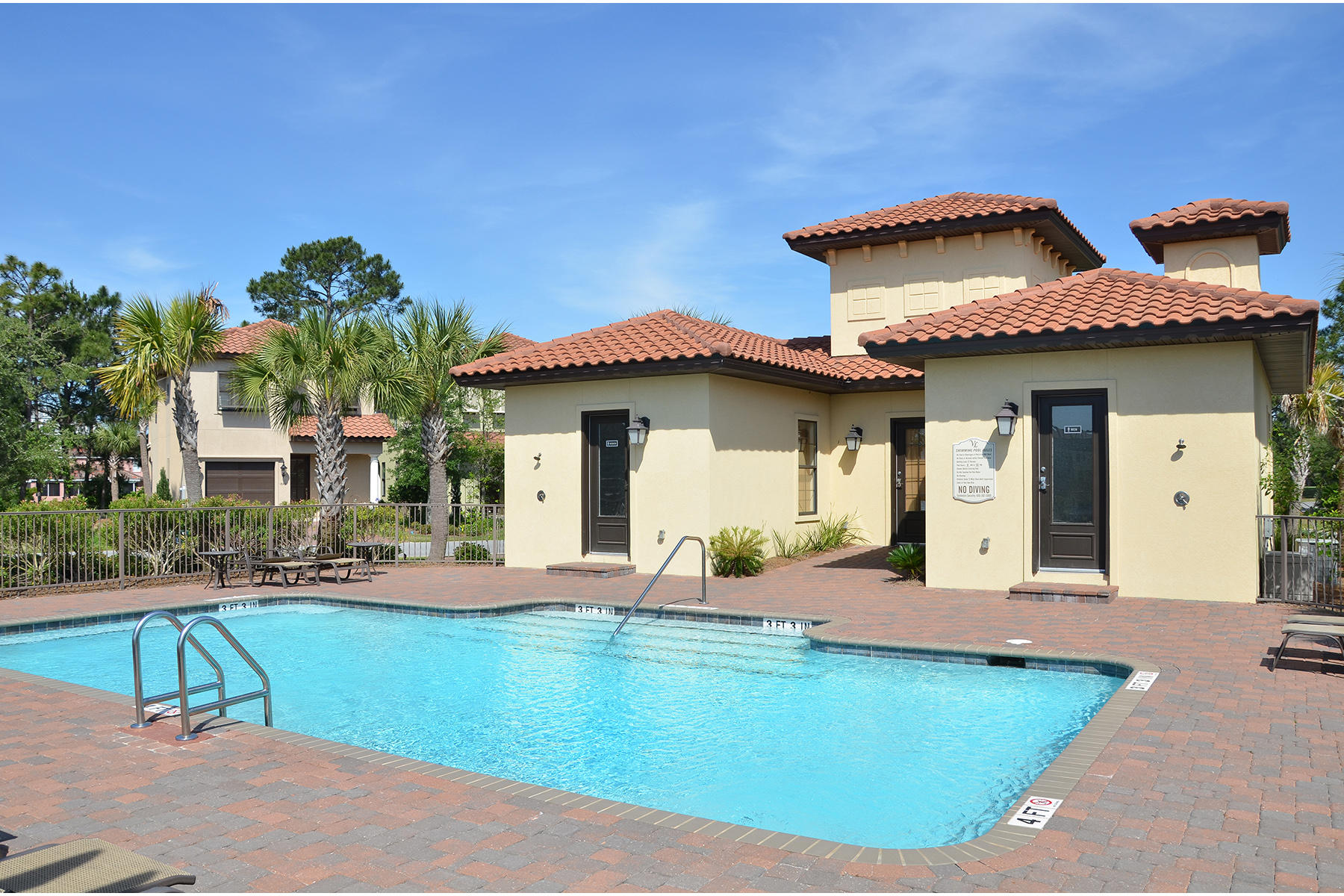 1973 Baytowne Loop Miramar Beach, FL 32550 - Photo 39 of 40 a house view with a sitting space