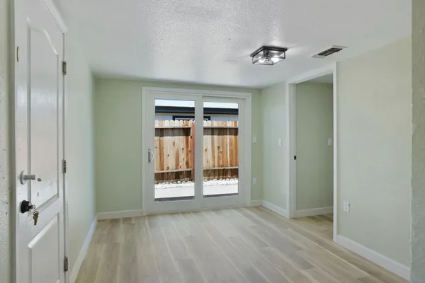 $430,000 | 3893 32nd Avenue, Sacramento, CA 95824