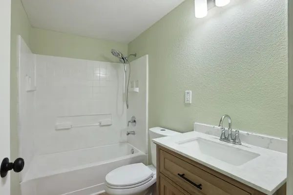 $430,000 | 3893 32nd Avenue, Sacramento, CA 95824