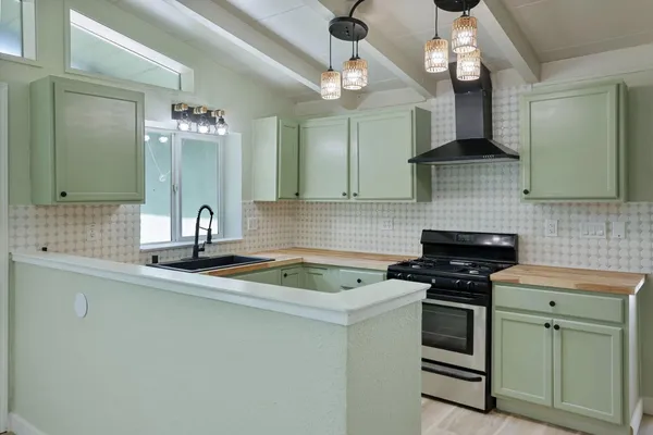 $430,000 | 3893 32nd Avenue, Sacramento, CA 95824
