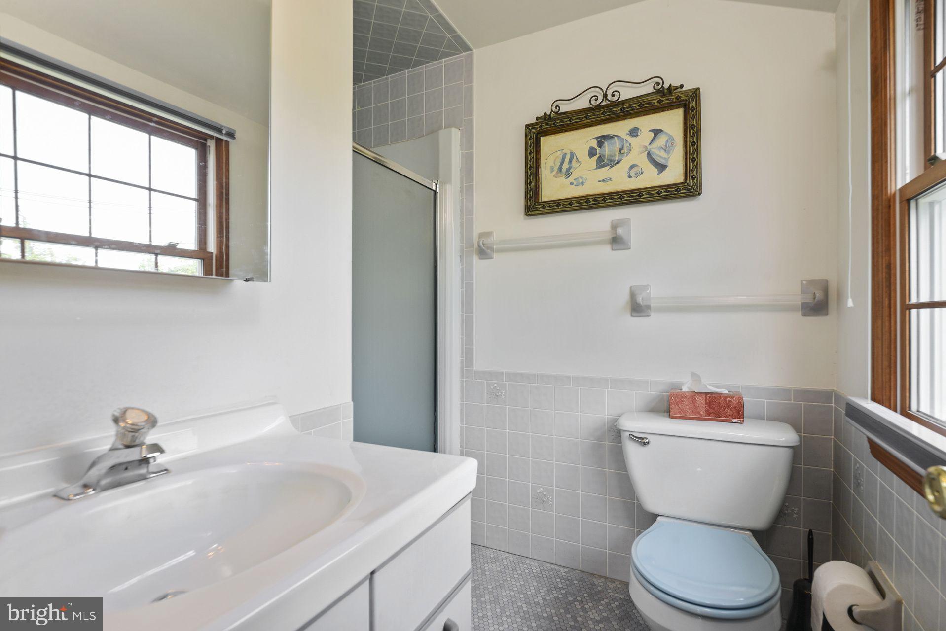 802 Hilltop Road Cinnaminson, NJ 08077 - Photo 22 of 31 Gallery Image 22
