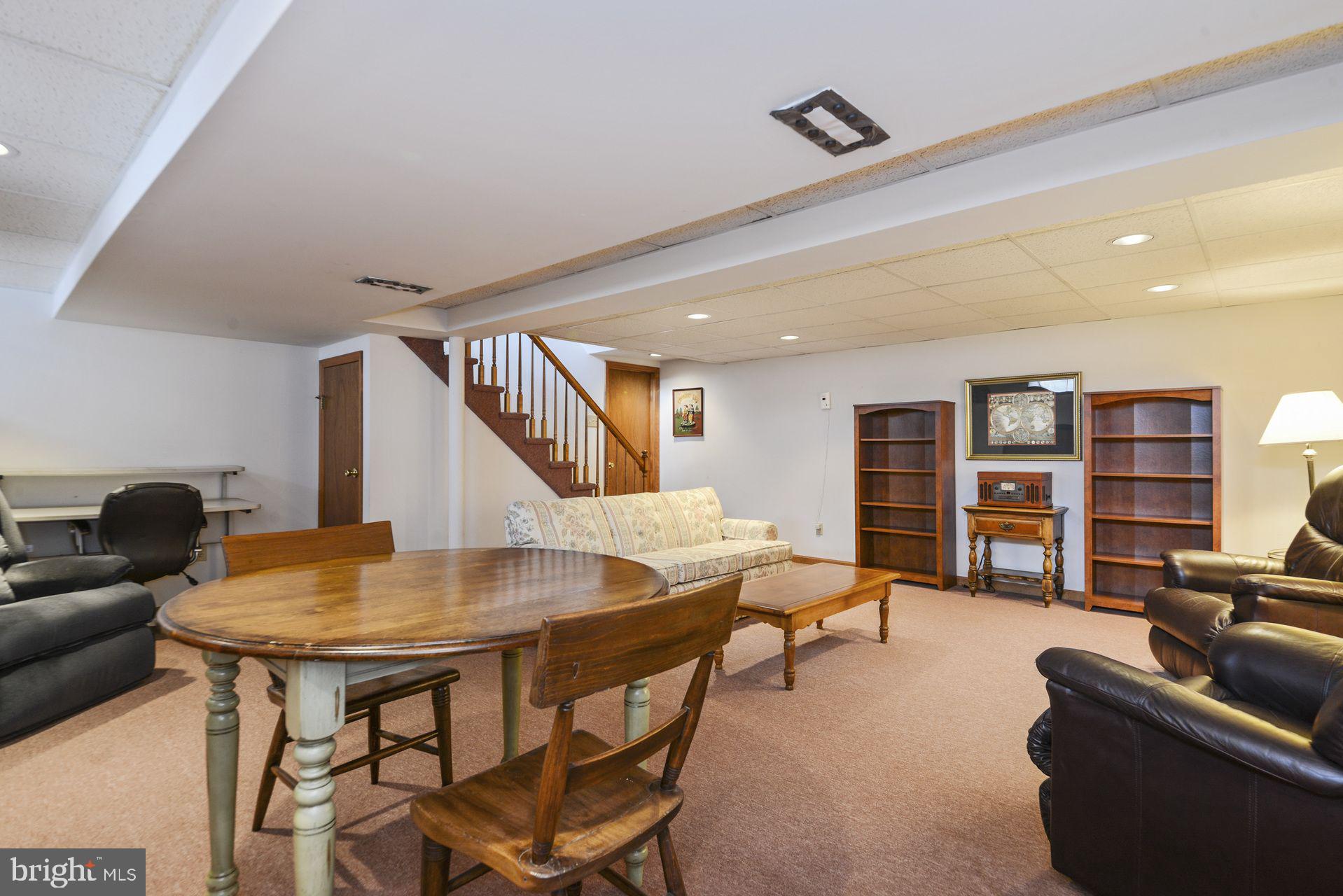 802 Hilltop Road Cinnaminson, NJ 08077 - Photo 27 of 31 Gallery Image 27
