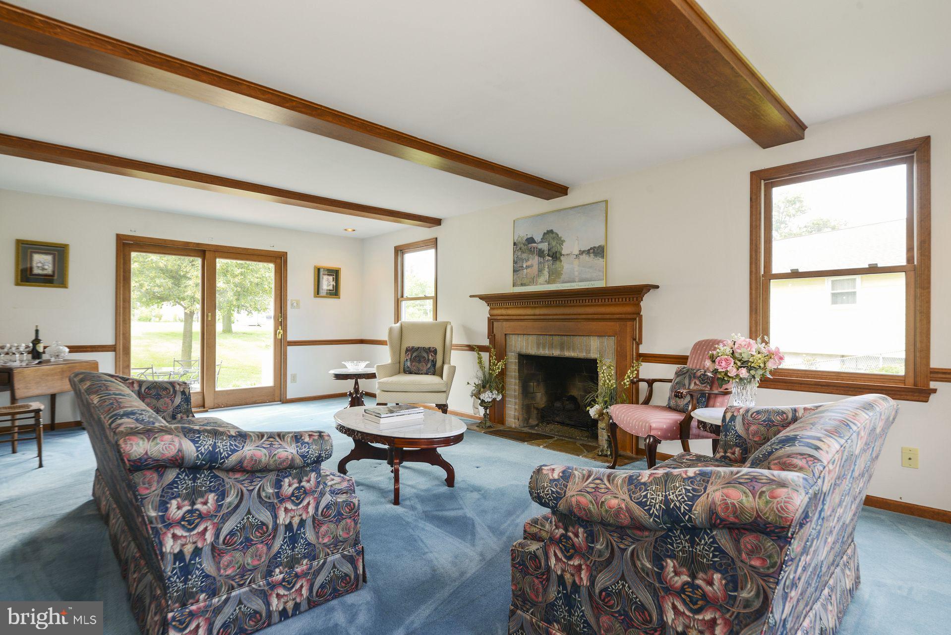 802 Hilltop Road Cinnaminson, NJ 08077 - Photo 10 of 31 Gallery Image 10