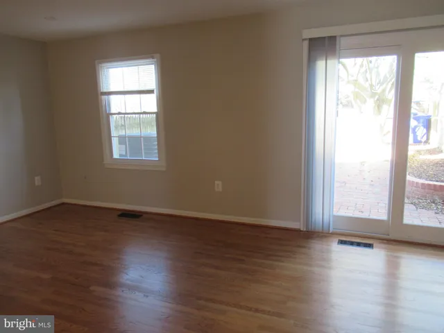 $3,400 | 4516 Airlie Way, Annandale, VA 22003