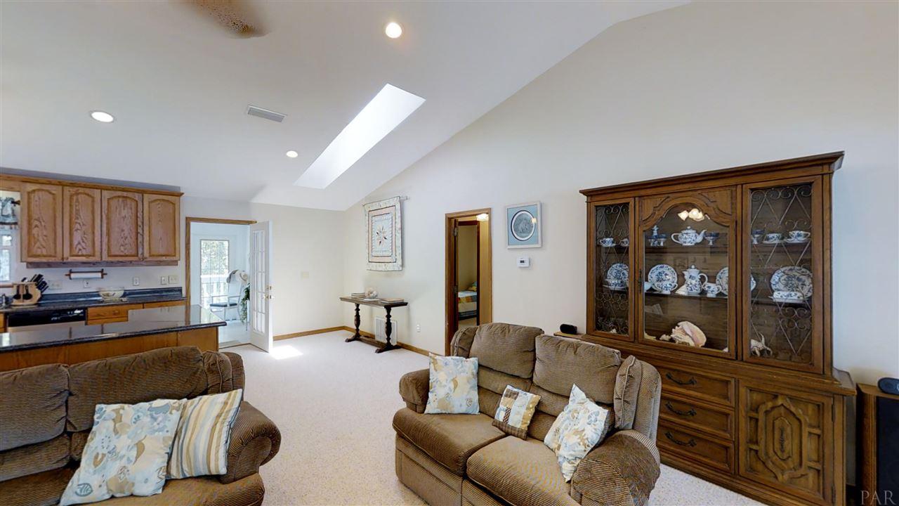 341 Garcon Point Road Milton, FL 32583 - Photo 26 of 37 Gallery Image 26