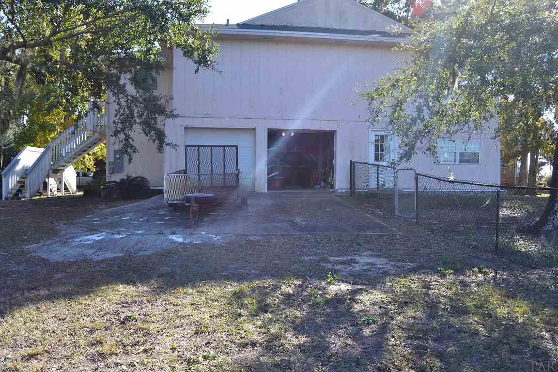 341 Garcon Point Road Milton, FL 32583 - Photo 34 of 37 Gallery Image 34