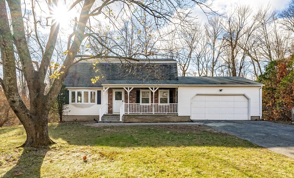 337 Gooseberry Road West Springfield, MA 01089 - Photo 2 of 32 Gallery Image 2