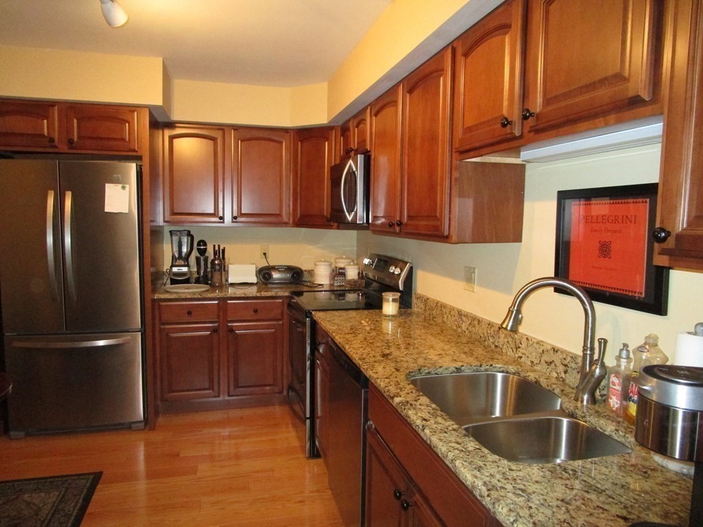 235 State Street, Unit 105 Springfield, MA 01103 - Photo 8 of 14