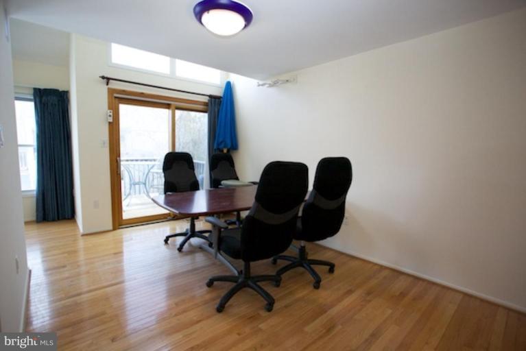 11174 Glade Drive Reston, VA 20191 - Photo 20 of 27 Dining Room