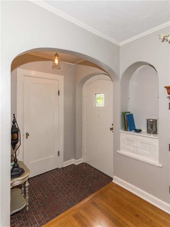 260 Berkley Road Indianapolis, IN 46208 - Photo 5 of 35 Gallery Image 5