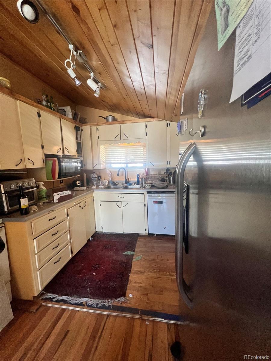 173 Evans View Drive Black Hawk, CO 80422 - Photo 3 of 15