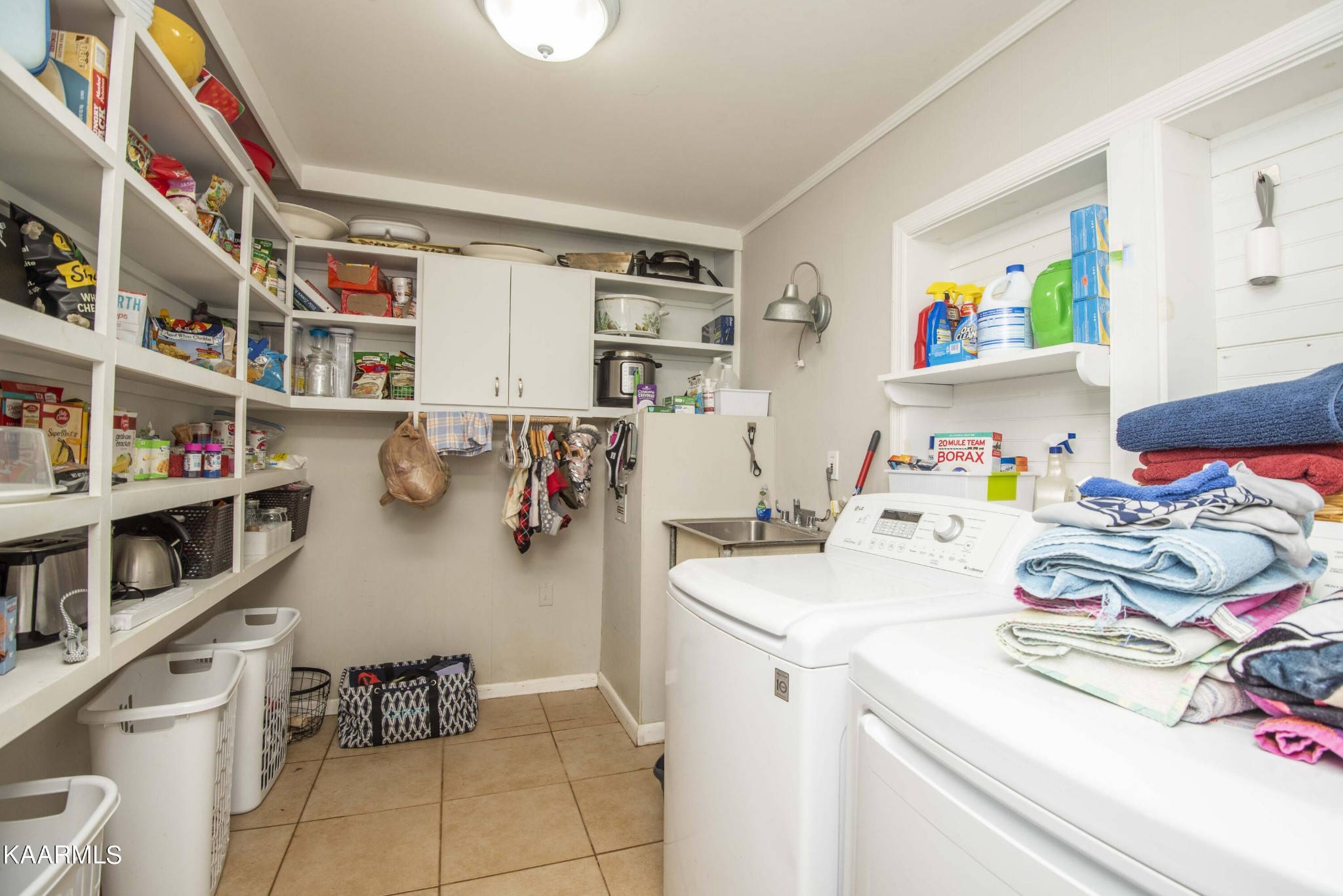 7615 Meadow Road West Greenback, TN 37742 - Photo 7 of 60 Gallery Image 7