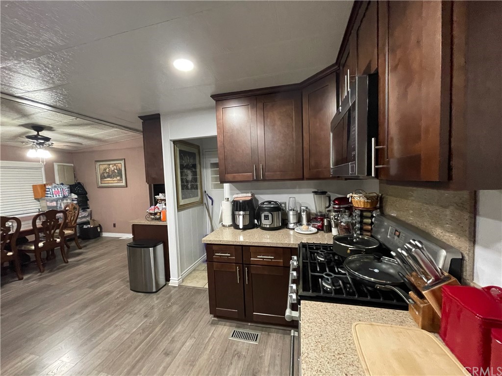 3825 Crestmore Road, Unit 340 Riverside, CA 92509 - Photo 20 of 21 Gallery Image 20