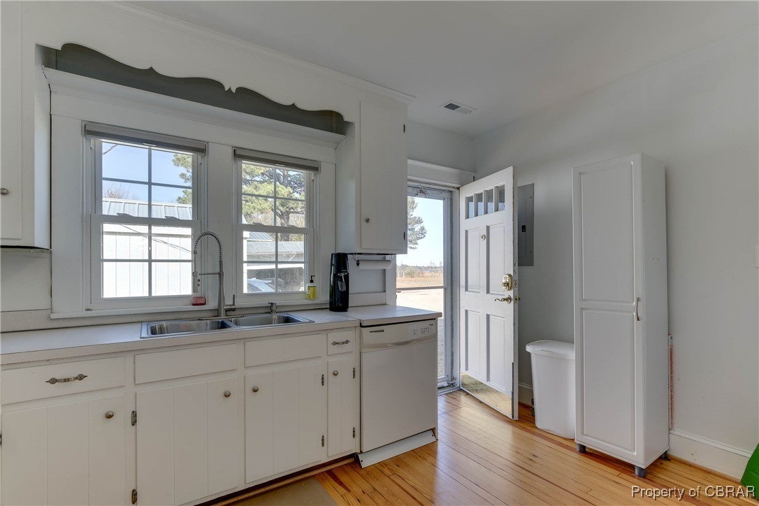 9341.9345 Glass Road Hayes, VA 23072 - Photo 35 of 44
