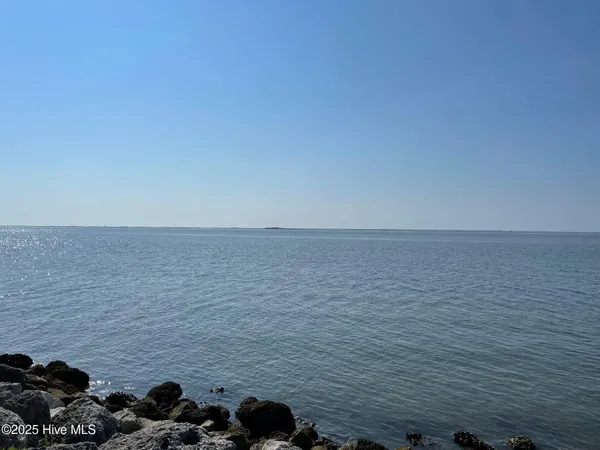 $375,000 | 620 Seashore Drive, Atlantic, NC 28511