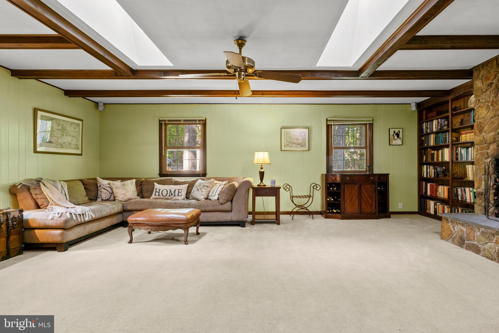 6358 Georgetown Road Broad Run, VA 20137 - Photo 23 of 44 Large Family Room