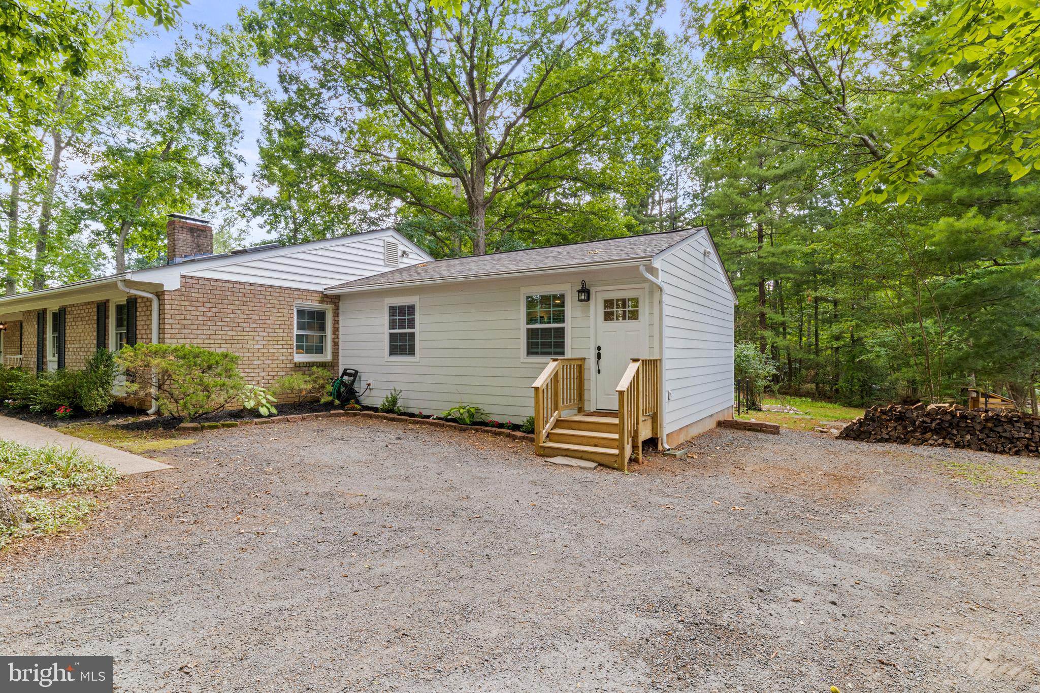 6358 Georgetown Road Broad Run, VA 20137 - Photo 8 of 44 Wonderful addition