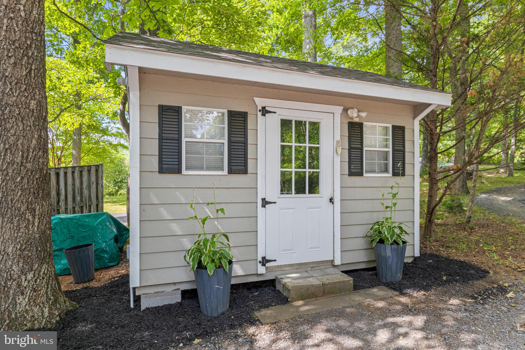 6358 Georgetown Road Broad Run, VA 20137 - Photo 10 of 44 HVAC/Electric in the Office//Workshop