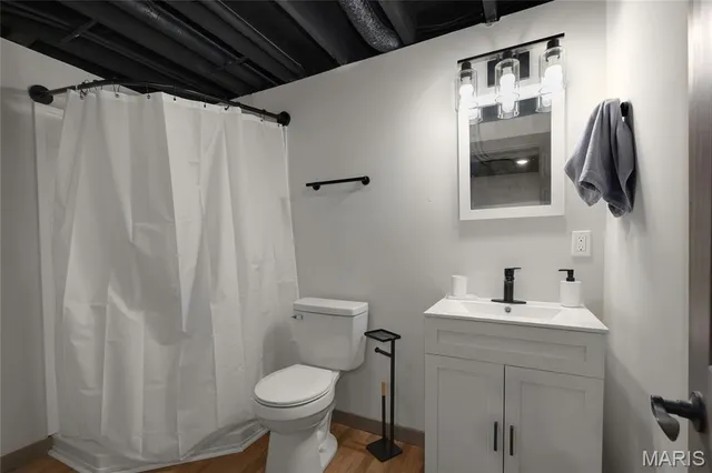 $559,000 | 3932 Botanical Avenue, St. Louis, MO 63110