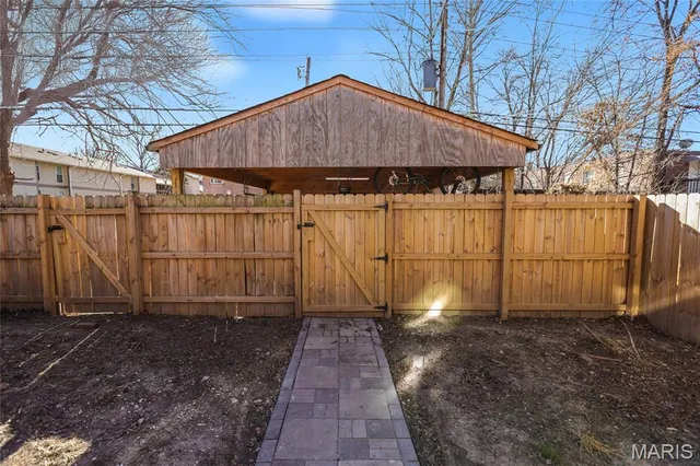 $559,000 | 3932 Botanical Avenue, St. Louis, MO 63110