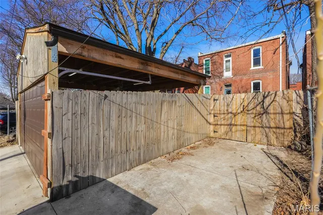 $559,000 | 3932 Botanical Avenue, St. Louis, MO 63110