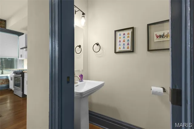 $559,000 | 3932 Botanical Avenue, St. Louis, MO 63110