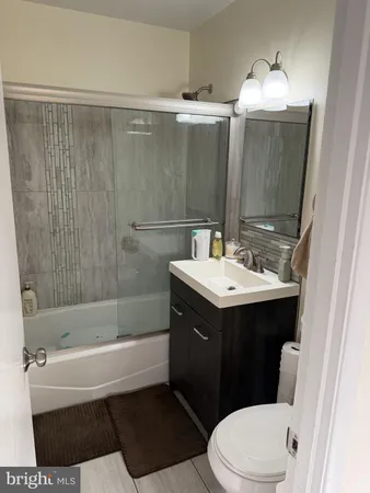 $3,200 | 7608 Heritage Drive, Annandale, VA 22003