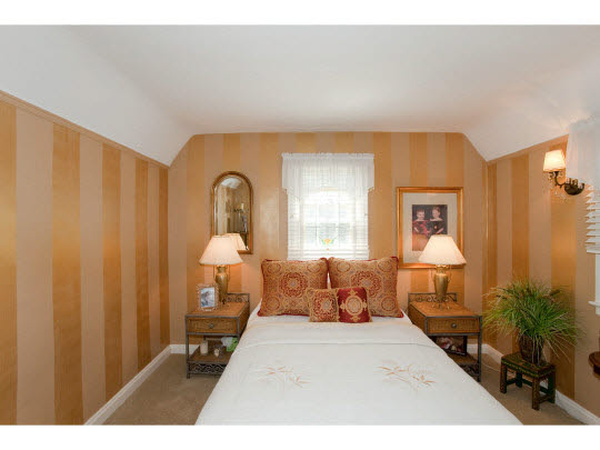 2011 Guilford Road Rockford, IL 61107 - Photo 11 of 11 Gallery Image 11
