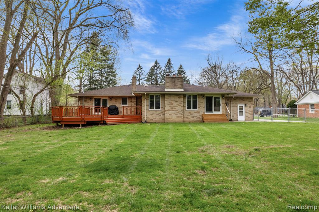 24806 Power Road Farmington, MI 48336 - Photo 39 of 46 Gallery Image 39