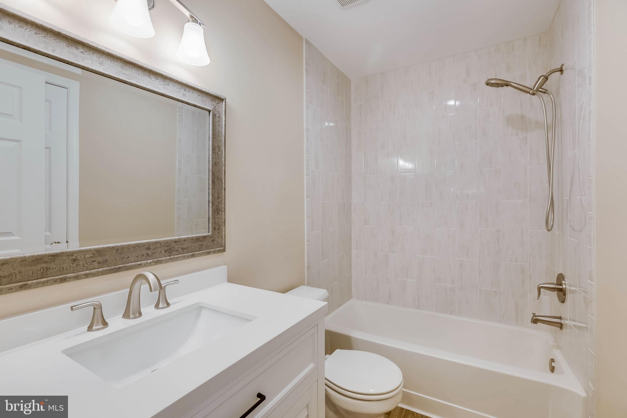 44036 Rising Sun Terrace Ashburn, VA 20147 - Photo 28 of 34 Gallery Image 28