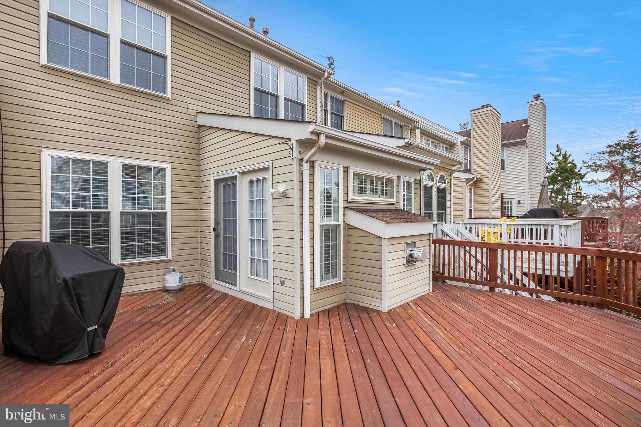 44036 Rising Sun Terrace Ashburn, VA 20147 - Photo 33 of 34 Gallery Image 33