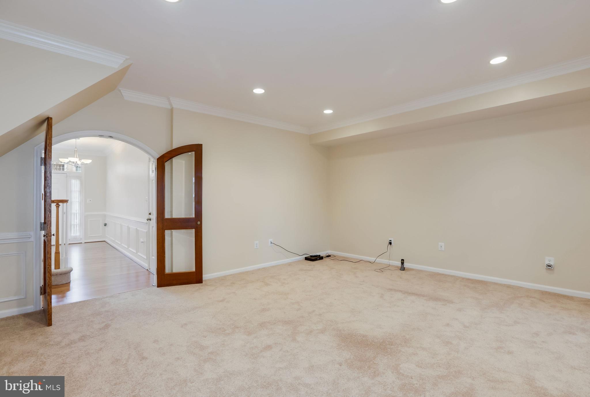44036 Rising Sun Terrace Ashburn, VA 20147 - Photo 7 of 34 Gallery Image 7