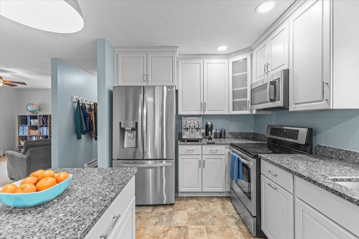 47 Stacy Street Milton, VT 05468 - Photo 6 of 52