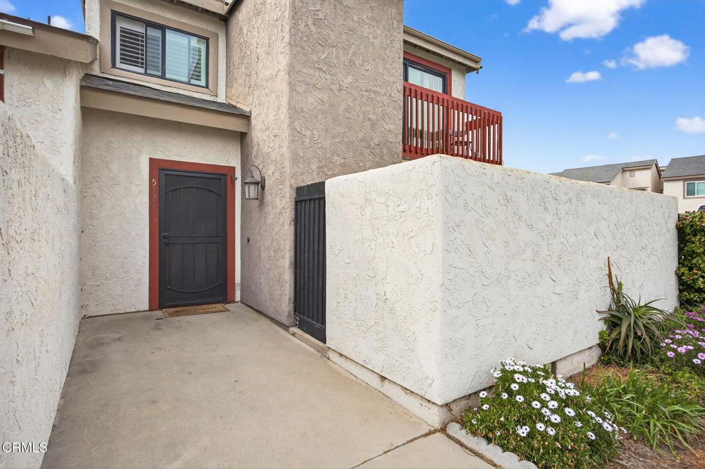 5121 Perkins Road Oxnard, CA 93033 - Photo 4 of 30