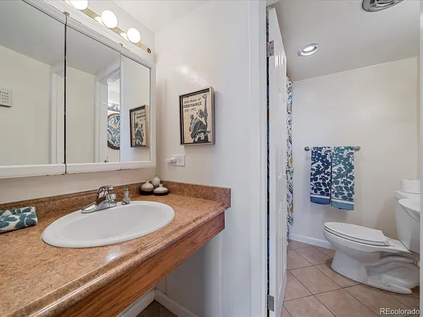 $1,895 | 1111 Ash Street, Unit 307, Denver, CO 80220