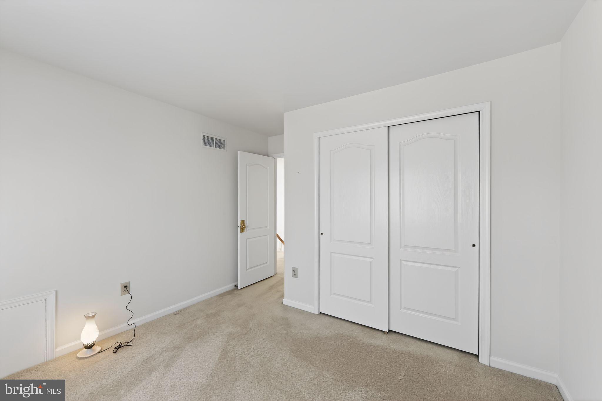 221 Cullen Way Newark, DE 19711 - Photo 23 of 37 a view of an empty room