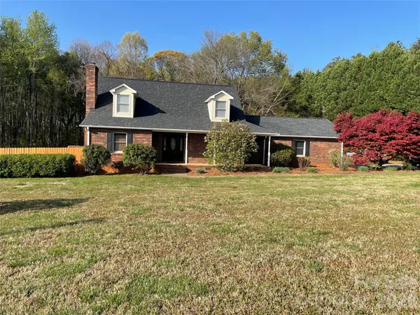 $385,000 | 1492 Peeler Road, Salisbury, NC 28146