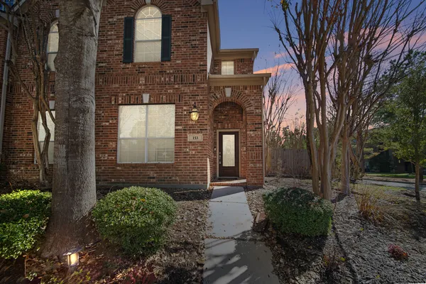 $2,395 | 153 East Montfair Boulevard, The Woodlands, TX 77382